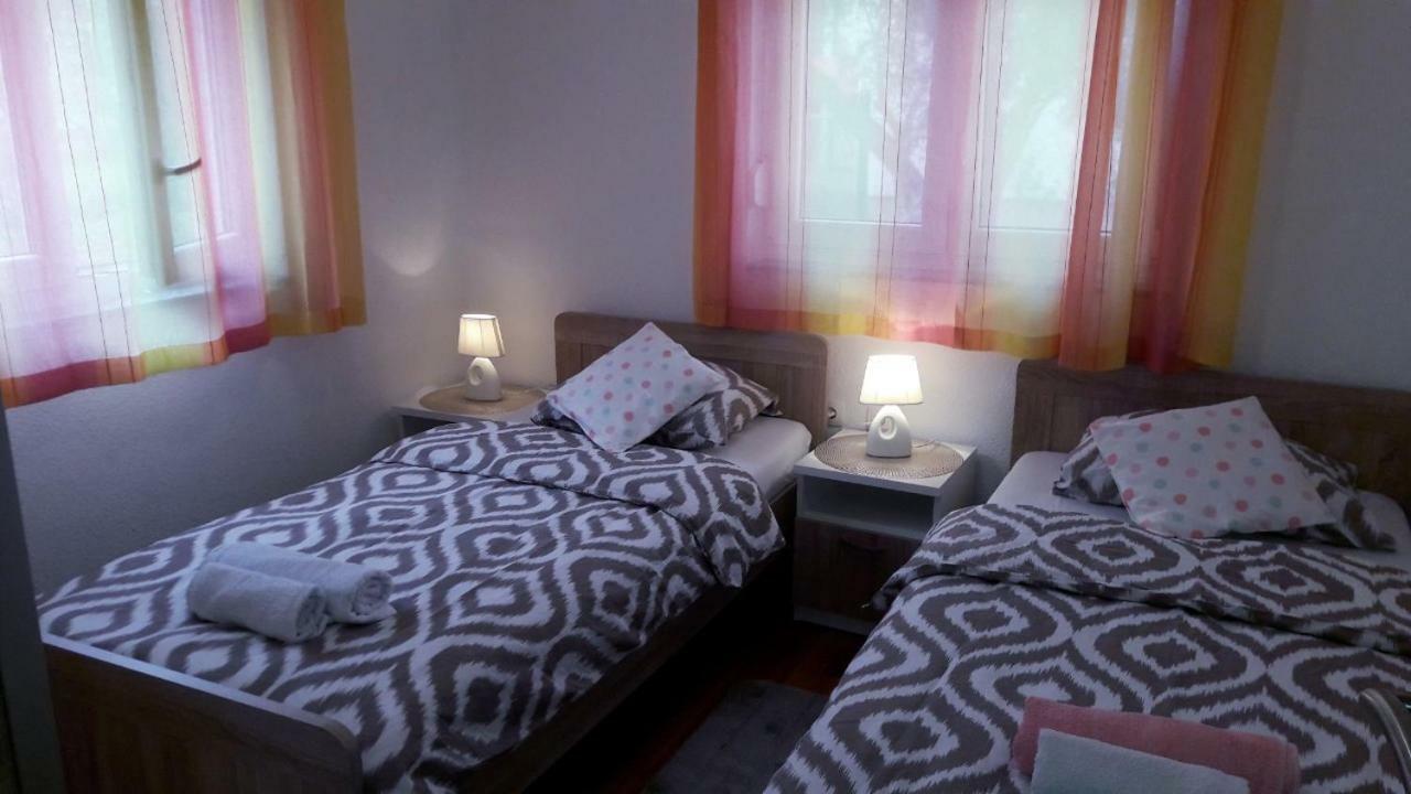Apartman Dora Sukošan Eksteriør bilde
